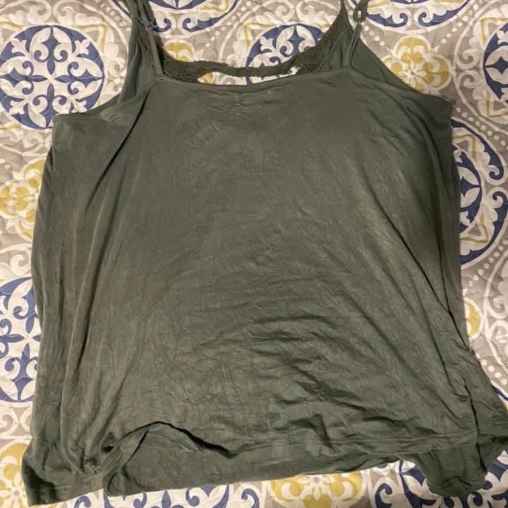 Tank - Picture 2 of 2